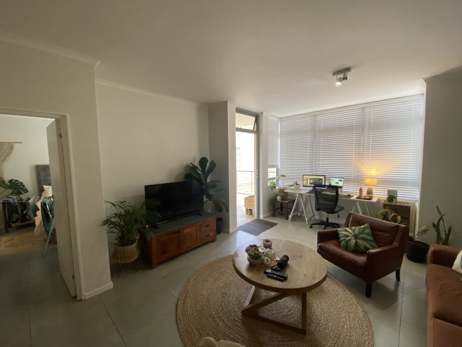 To Let 1 Bedroom Property for Rent in Muizenberg Western Cape
